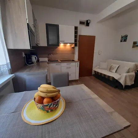 Lejlighed Jelena - Cozy Two Bedroom Only 70m From The Beach, Diklo - *