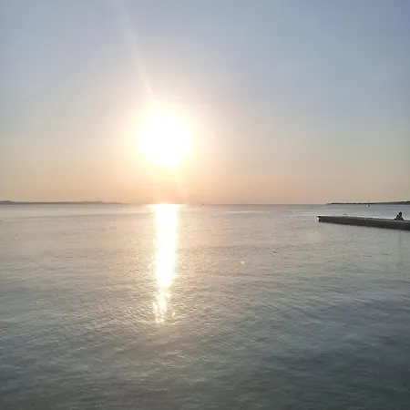 Jelena - Cozy Two Bedroom Only 70m From The Beach, Diklo - Apartman *