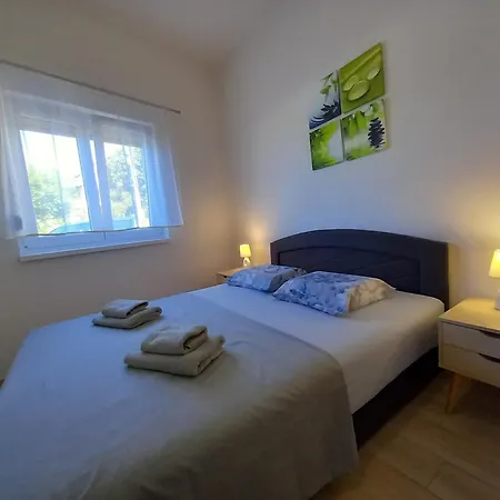 Jelena - Cozy Two Bedroom Only 70m From The Beach, Diklo - Zara