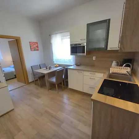 Jelena - Cozy Two Bedroom Only 70m From The Beach, Diklo - Zara