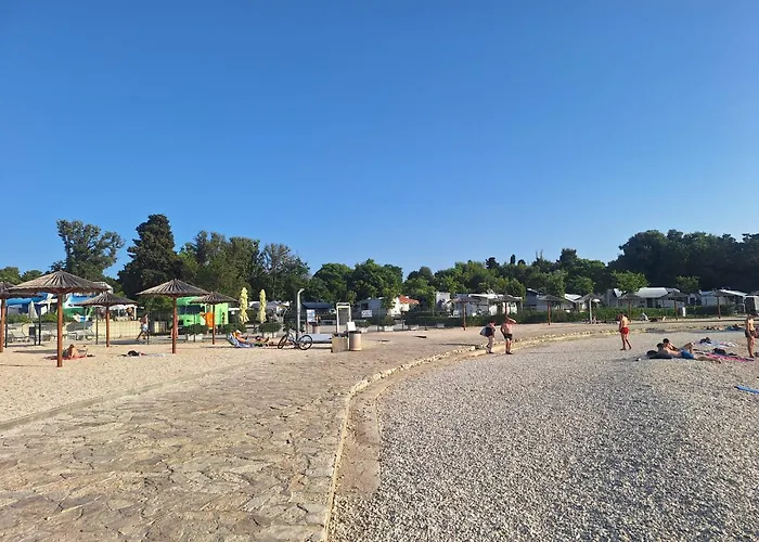 Apartman Jelena - Cozy Two Bedroom Only 70m From The Beach, Diklo - *